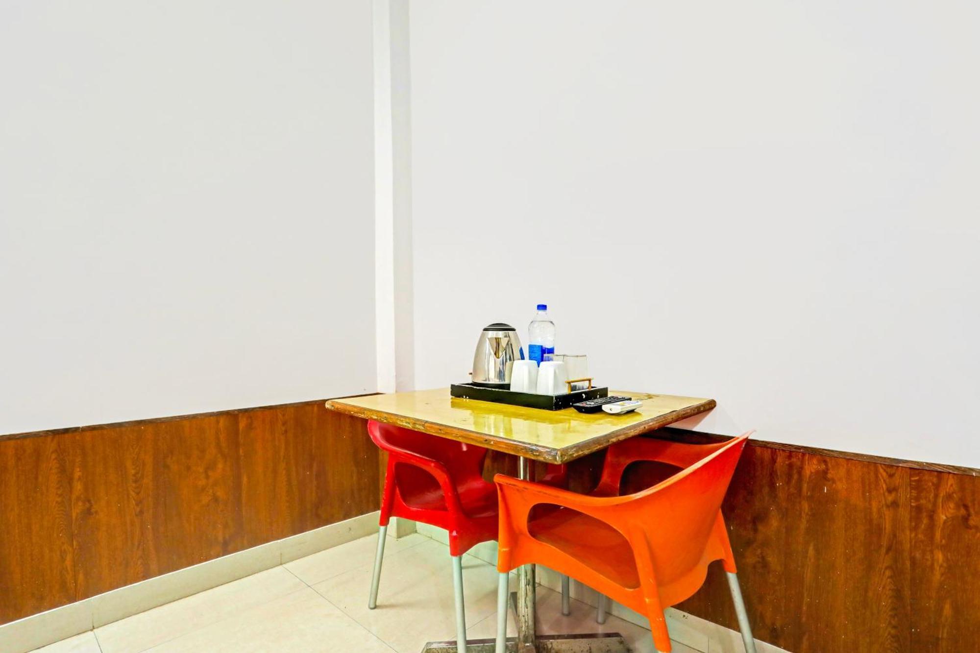 Super Hotel O Tapovan Near Deacon Valley Rishīkesh Zewnętrze zdjęcie